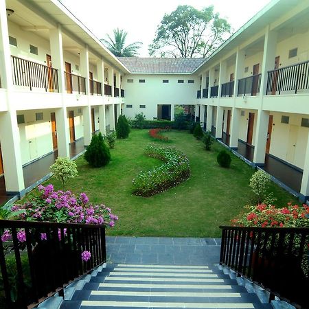 Sakura Inn Баган Экстерьер фото
