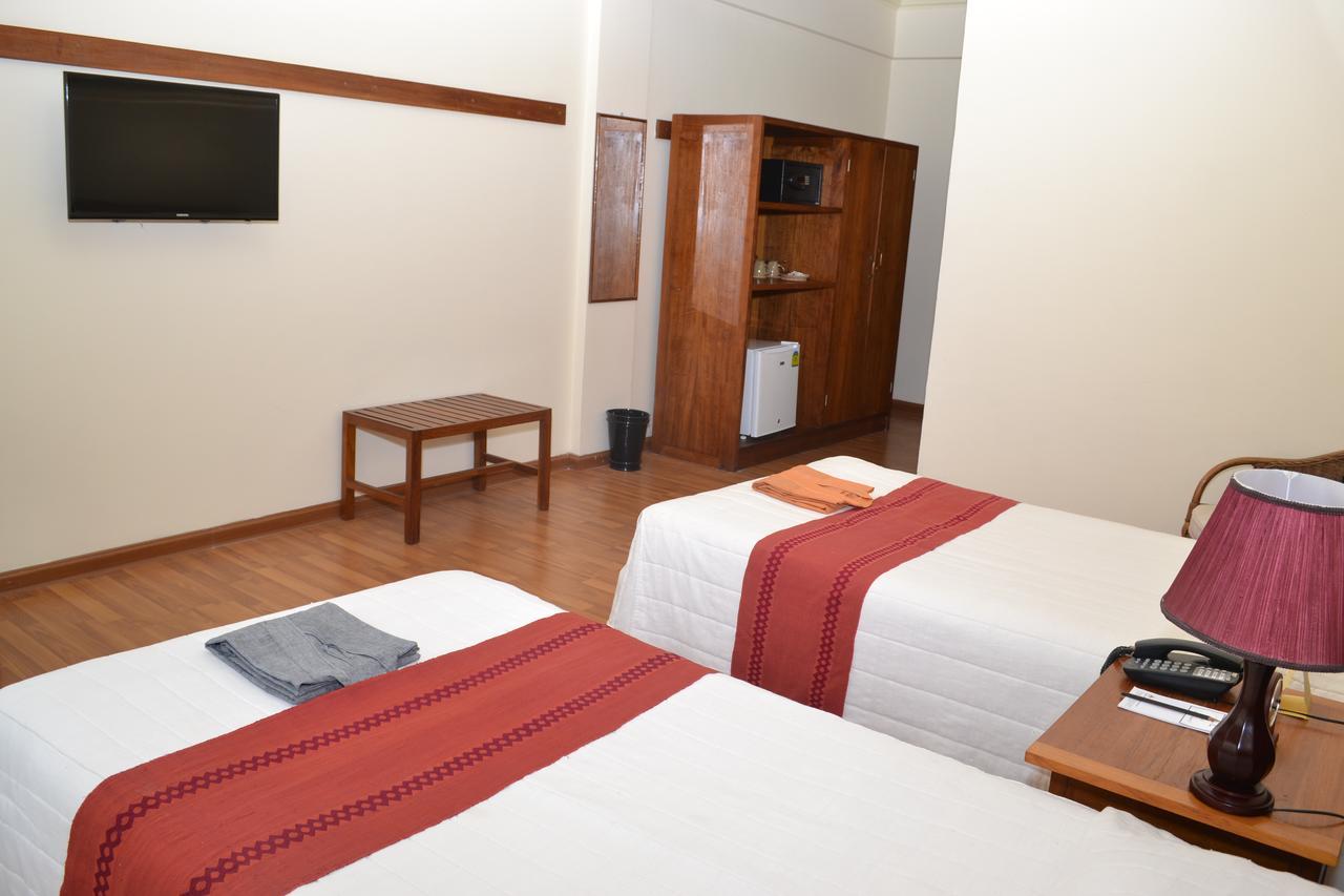 Sakura Inn Баган Экстерьер фото